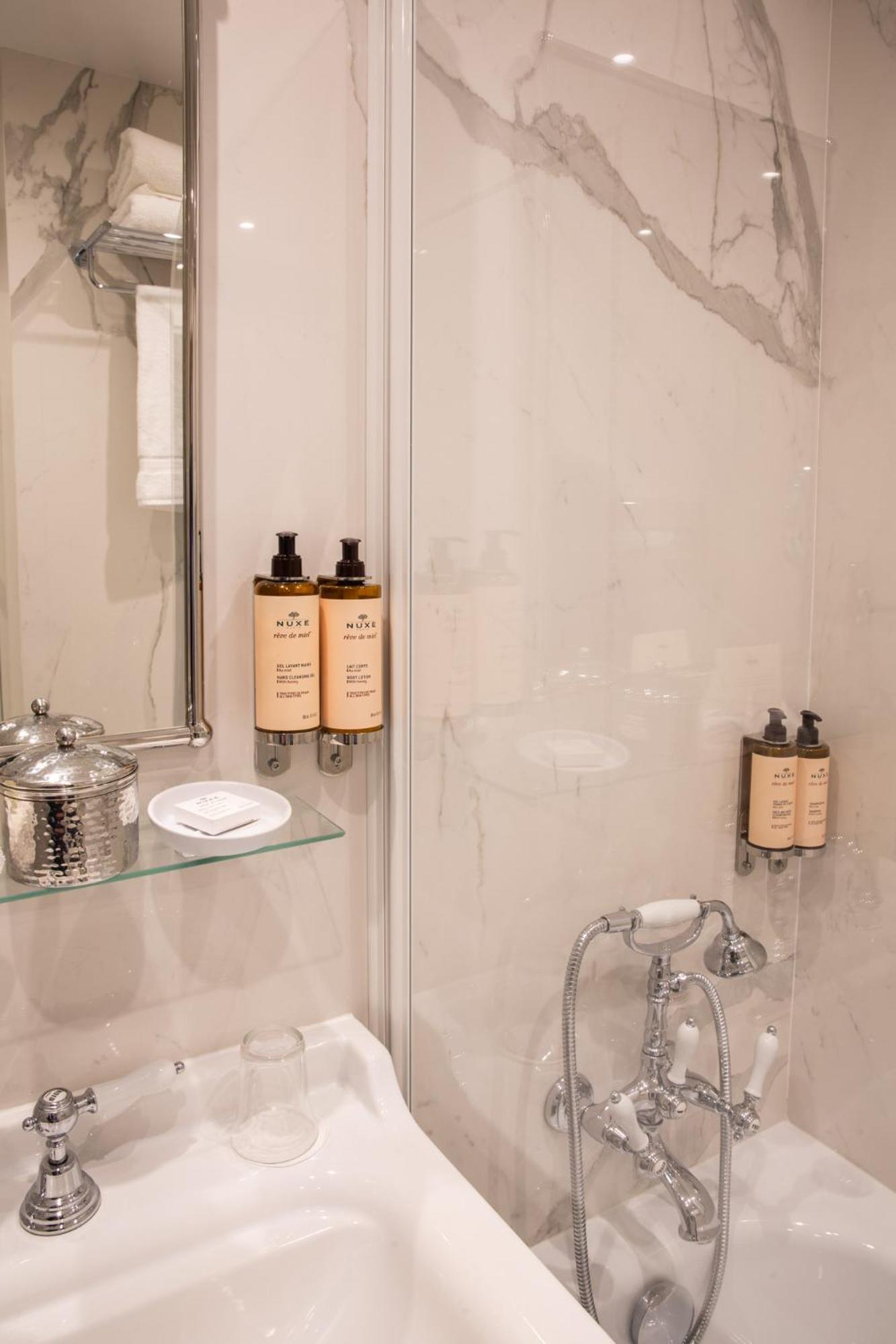 Hotel Le Relais Saint-Germain ปารีส ภายนอก รูปภาพ